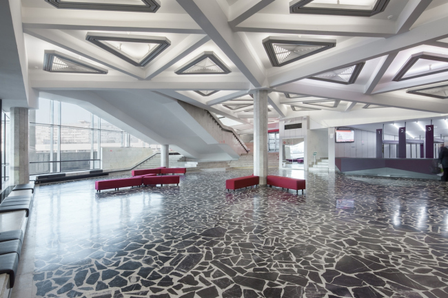 ������ �������� � ����������� � ����� ������