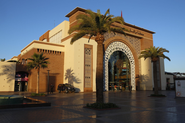 ��������. ��������������� ������. 2008. ���� ������ (Youssef Méléhi). ���� � ��� ������� ������