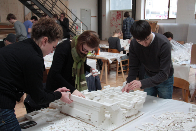 ������ ��� ������� �� Lego � ������������� ����� ������