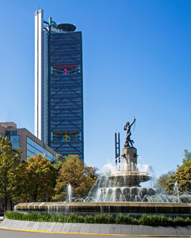 ����-�������� BBVA Bancomer � Lourdes Legorreta / LegoRogers