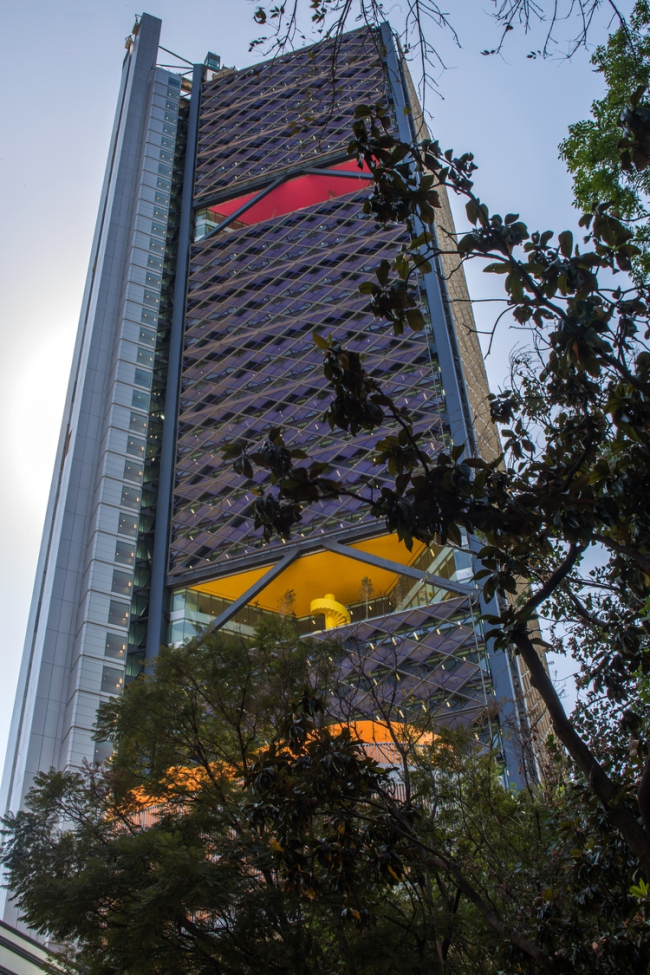 ����-�������� BBVA Bancomer � Lourdes Legorreta / LegoRogers