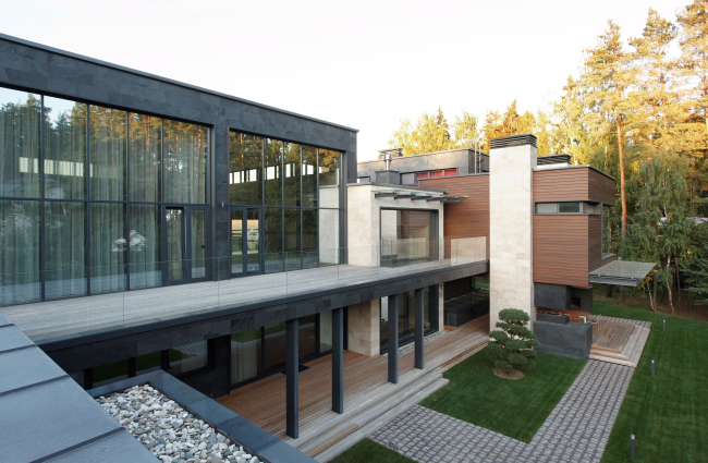 ������� ��� Parallel House