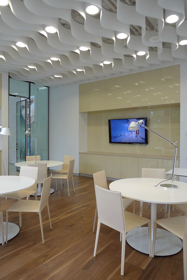 A������� ������� L′Oreal (������) � ��� ������� Drop Stripe ceiling � . ���� ������������� ��������� Paper Design