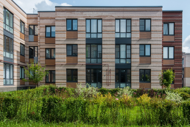 "Andersen" residential complex. Construction, 2016. Photograph � Denis Esakov