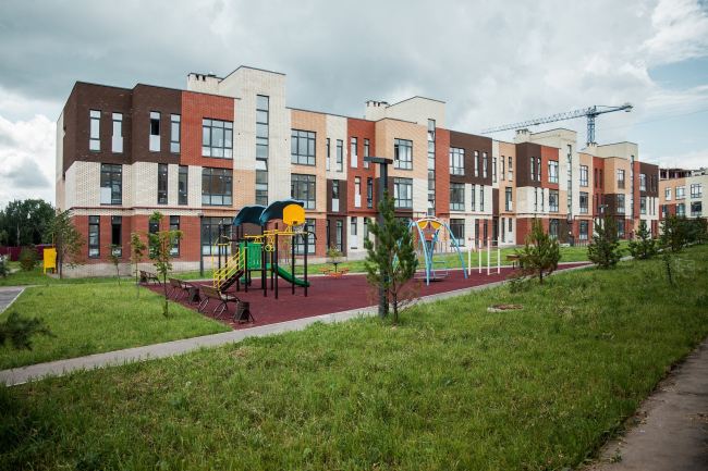 "Andersen" residential complex. Construction, 2016. Photograph � Denis Esakov