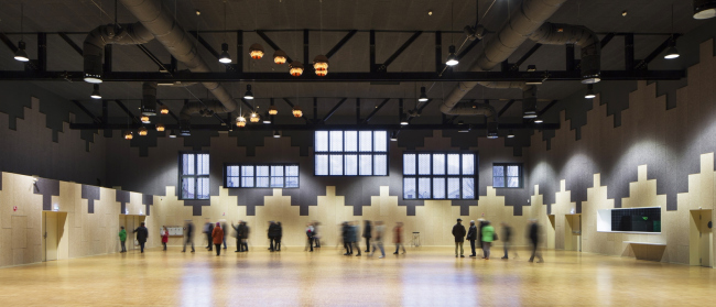 ���������-��������� �������� LE FORUM � Luc Boegly