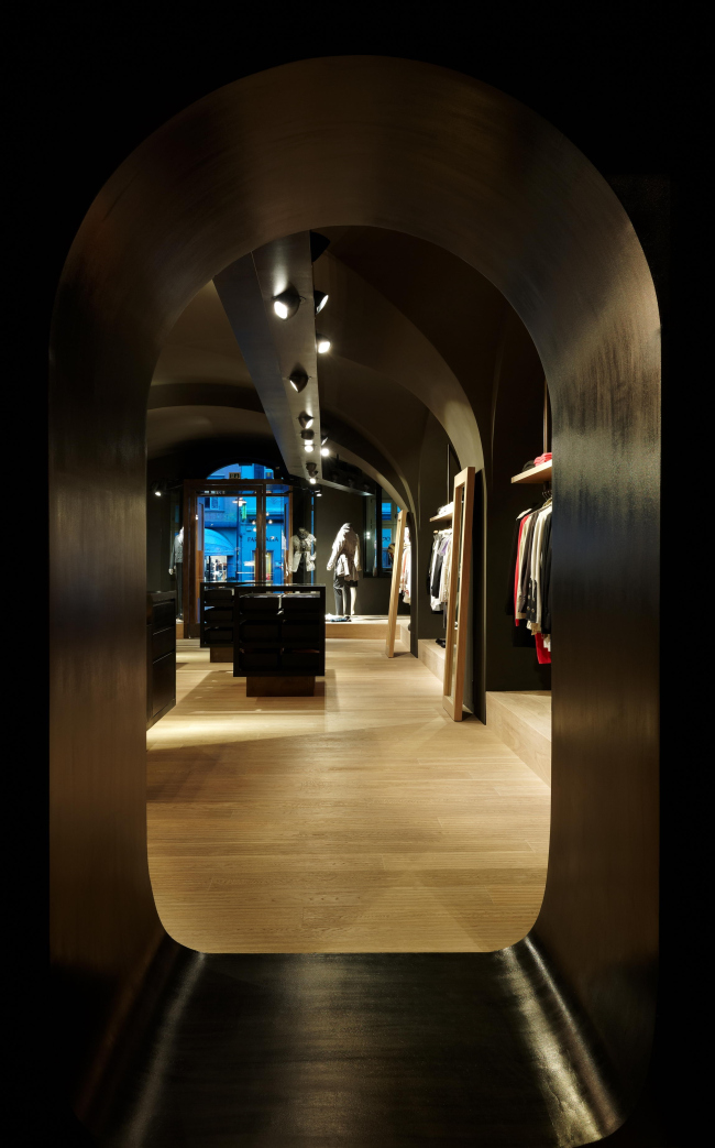 ������� Moessmer � ��������. ���� ������������� ������� �������� ��������