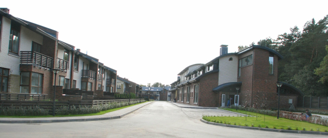 Low-rise residential complex "NovoArkhangelskoe". Construction, 2008 � Arkhitekturium