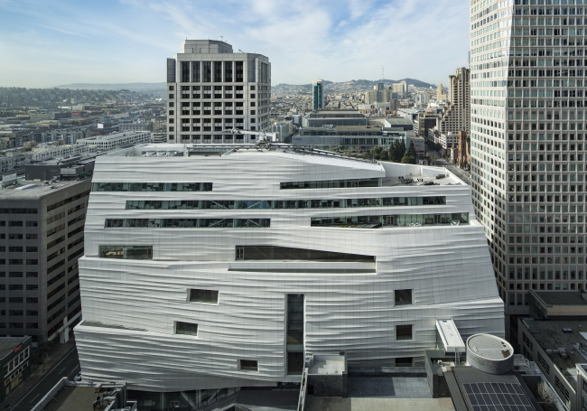 Новое крыло Музея современного искусства Сан-Франциско © Henrik Kam, предоставлено SFMOMA