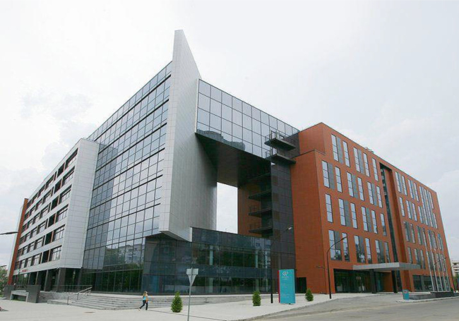  Hilton  .   U-kon   .     