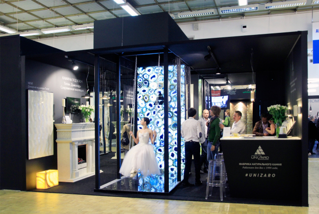 Unizaro. ����������� ������. ���������� � ���� ����������, ����.��