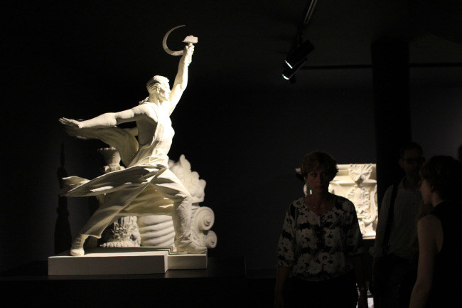 �������� VDNH: urban phenomenon. ���������� � ���� ����������, ����.��