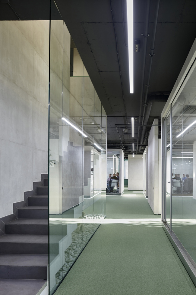 Офис «Альфа-Строй». Фотография предоставлена компанией OfficeNext Офис «Альфа-Строй». Фотография предоставлена компанией OfficeNext