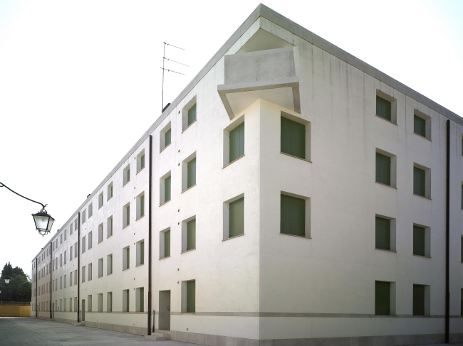 ����� �������� ������ ���� �� �����-��-����� �� ������� �������� � ������� � Alberto Lagomaggiore