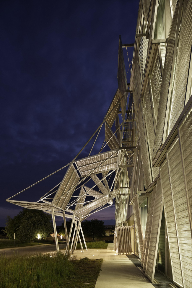 ���������� ������ ������������ ���������������� ������������ ������� � Vincent Fillon / Dominique Perrault Architecture / Adagp