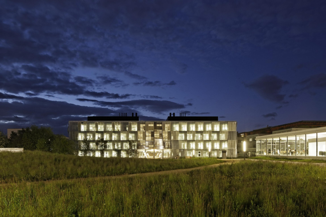 ���������� ������ ������������ ���������������� ������������ ������� � Vincent Fillon / Dominique Perrault Architecture / Adagp