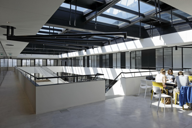 ���������� ������ ������������ ���������������� ������������ ������� � Vincent Fillon / Dominique Perrault Architecture / Adagp