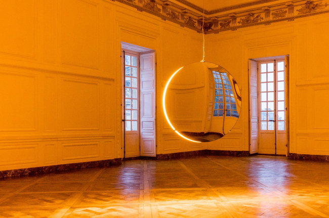 ����������� �Solar compression� � ������� � Olafur Eliasson. ����������� � ����� olafureliasson.net