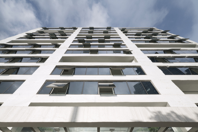 ������� ����� 133 Wai Yip Street � Ossip van Duivenbode