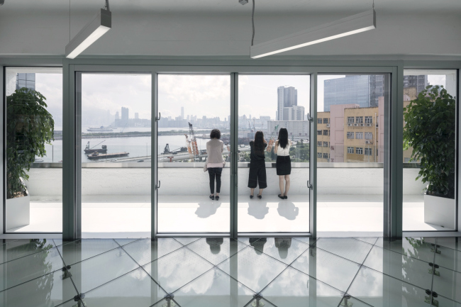 ������� ����� 133 Wai Yip Street � Ossip van Duivenbode