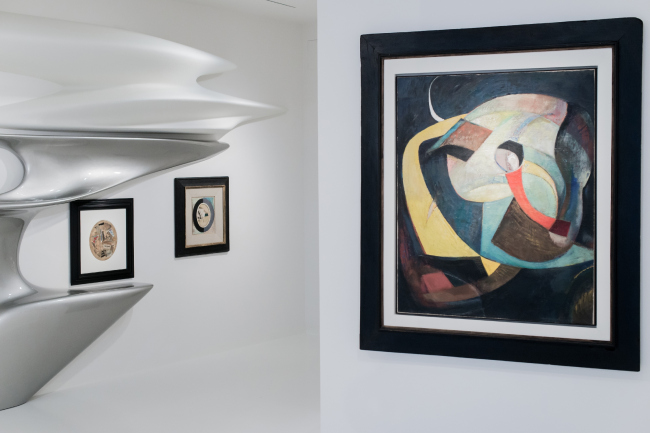 Kurt Schwitters: MERZ exhibition design by Zaha Hadid. Galerie Gmurzynska, Zurich, Switzerland. Courtesy of Galerie Gmurzynska