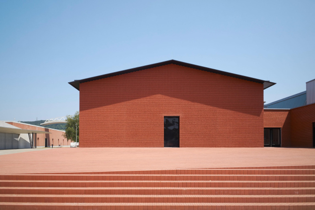 Vitra Schaudepot � Vitra Design Museum, Julien Lanoo