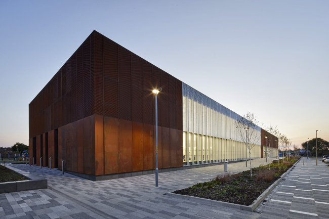     Hebburn Central  ,  --. 
FaulknerBrowns Architects.   Hufton_Crow