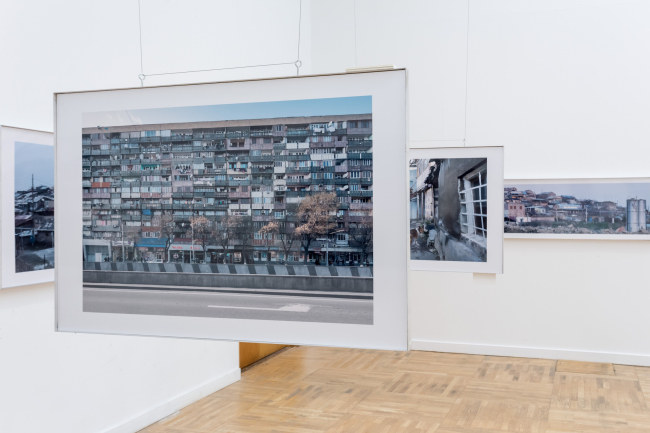 Проект «Среда сосуществования» фотографа Дмитрия Чебаненко на XXI Международной выставке архитектуры и дизайна Арх Москва. Фотограф © В. Буланов Проект «Среда сосуществования» фотографа Дмитрия Чебаненко на XXI Международной выставке архитектуры и дизайна Арх Москва. Фотограф © В. Буланов