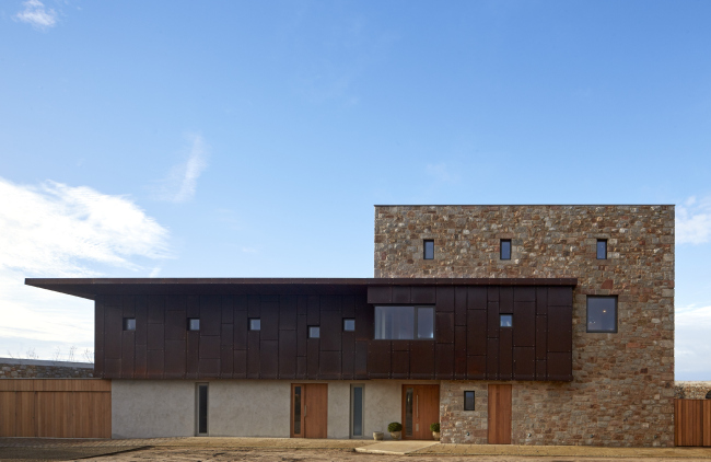 ��� Le Petit Fort � ������, ����������� �������. 
Hudson Architects. ���� � Edmund Sumner