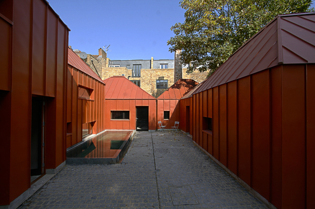 ��� Tin House, �������-���, ������. 
Henning Stummel Architects. ���� � Luke Caulfield