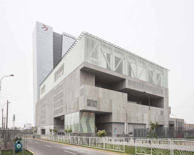 ��������-����� ���� � Antonio Sorrentino / PHOSS