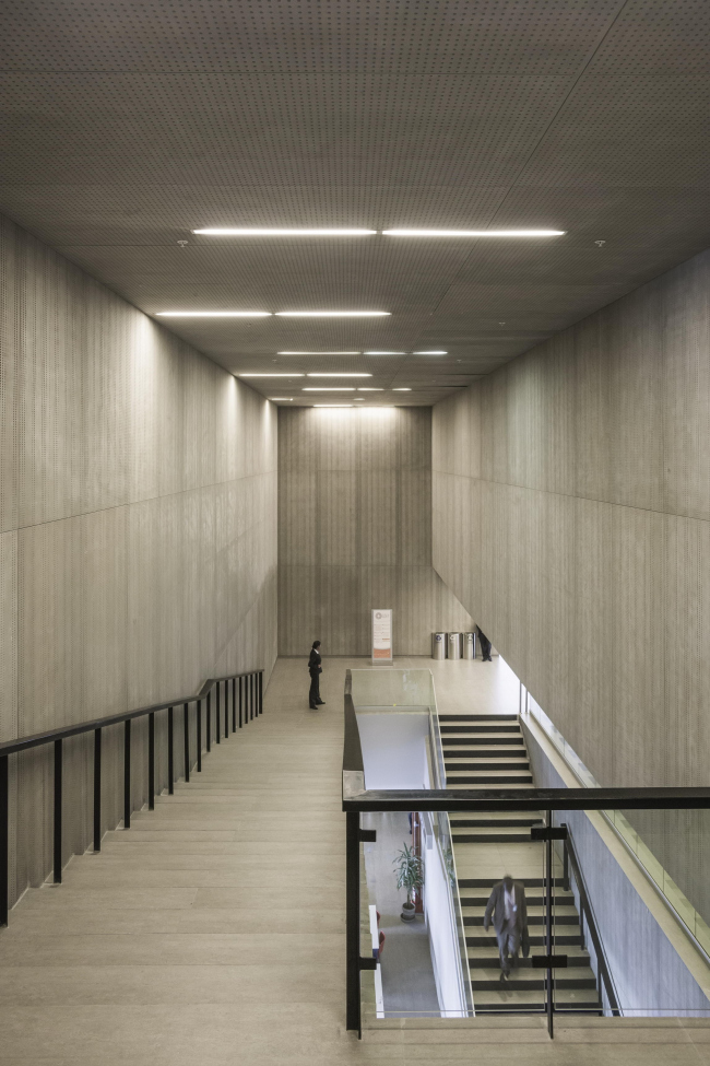 ��������-����� ���� � Antonio Sorrentino / PHOSS