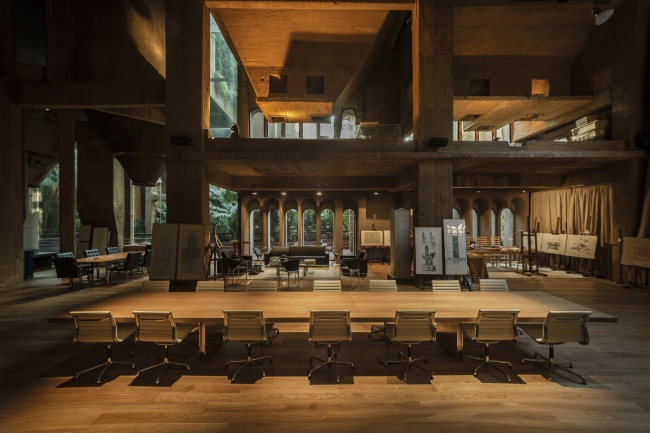 La Fabrica. ���� ������� ������� � ���������. 1975 