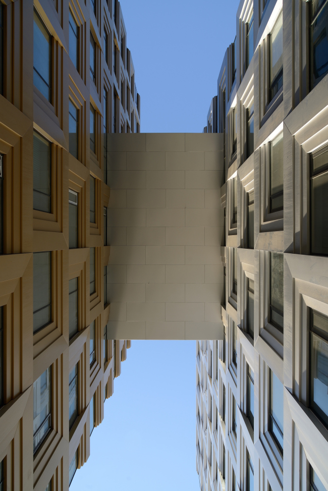 "Danilov Plaza" multifunctional project. Construction, 2016. Photograph � Aleksey Naroditskiy