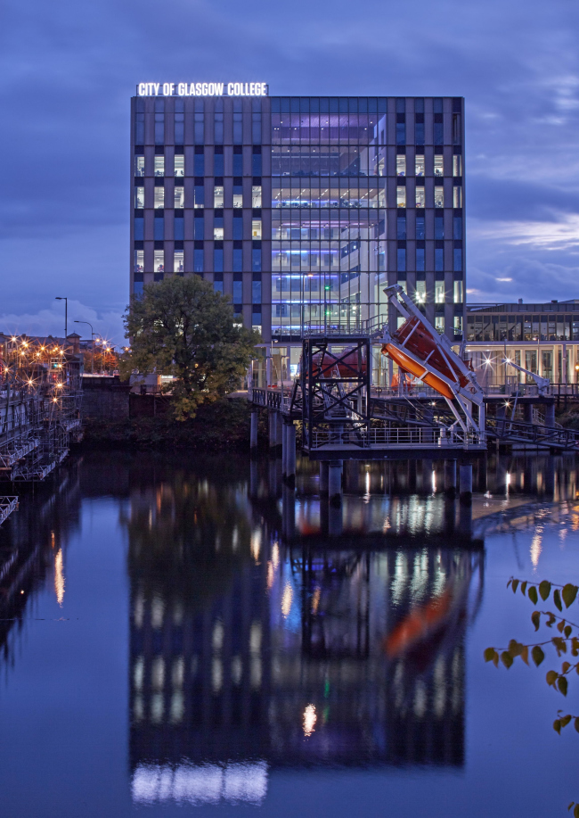 ������ ��������� ���������� �������� ������. Michael Laird Architects � Reiach and Hall Architects � Edmund Sumner