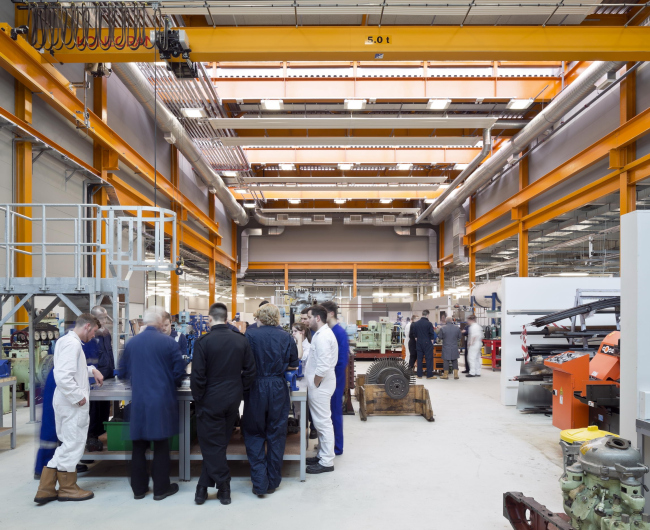 ������ ��������� ���������� �������� ������. Michael Laird Architects � Reiach and Hall Architects � Keith Hunter