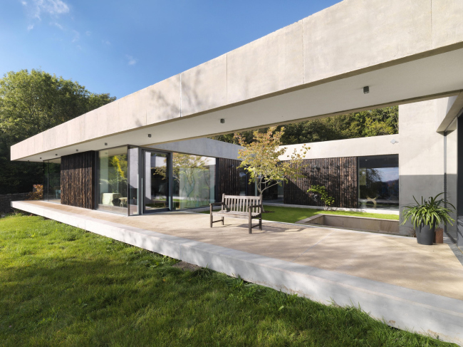 ��� Outhouse � �����������. Loyn & Co Architects � Charles Hosea