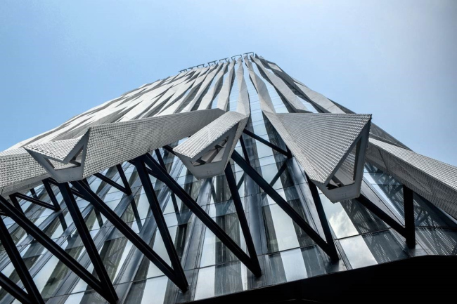 ������� ����� Hongkou Soho � Jerry Yin