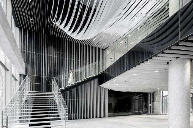 ������� ����� Hongkou Soho � Jerry Yin