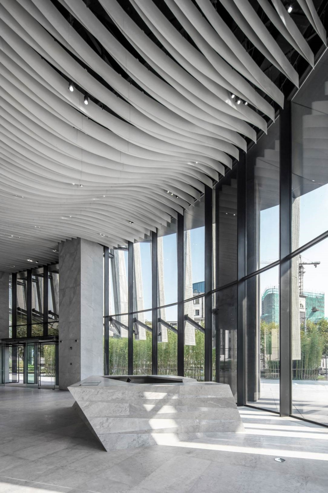 ������� ����� Hongkou Soho � Jerry Yin