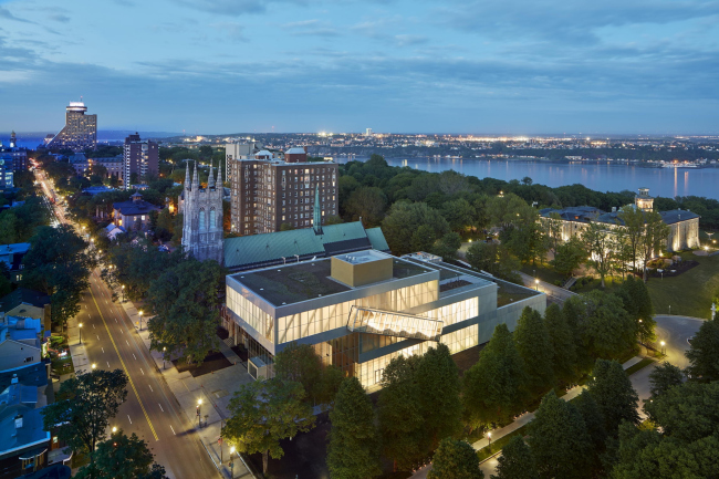 Национальный музей изящных искусств Квебека – павильон Пьера Лассонда © Bruce Damonte