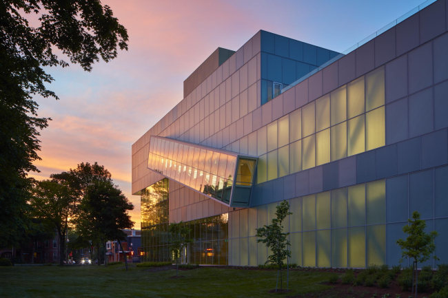 ������������ ����� ������� �������� ������� � �������� ����� �������� � Bruce Damonte