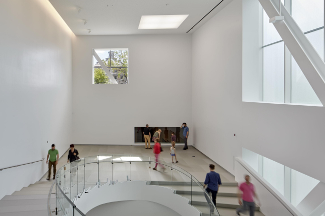 ������������ ����� ������� �������� ������� � �������� ����� �������� � Bruce Damonte