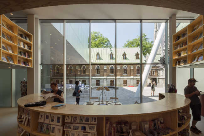 ������������ ����� ������� �������� ������� � �������� ����� �������� � Nic Lehoux