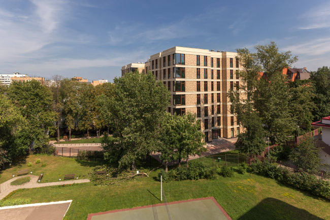 The club house in the Gorokhovsky Lane. Construction, 2016 � ADM architects