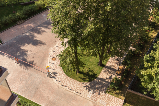 The club house in the Gorokhovsky Lane. Construction, 2016 � ADM architects