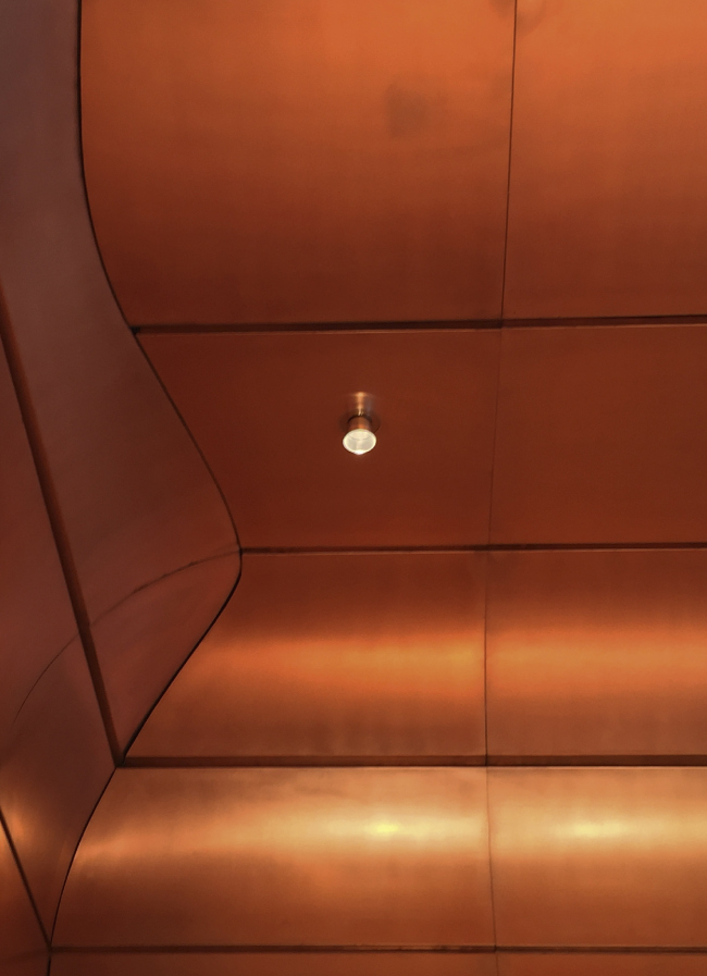 ������������� ������� ���� ������������� ������ �� ���������� � Peter Ebner