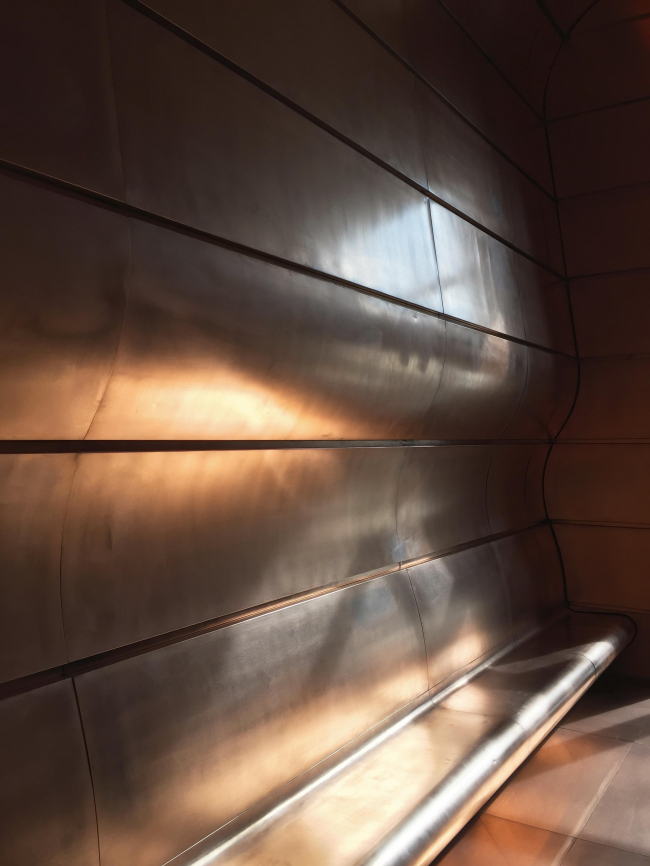 ������������� ������� ���� ������������� ������ �� ���������� � Peter Ebner