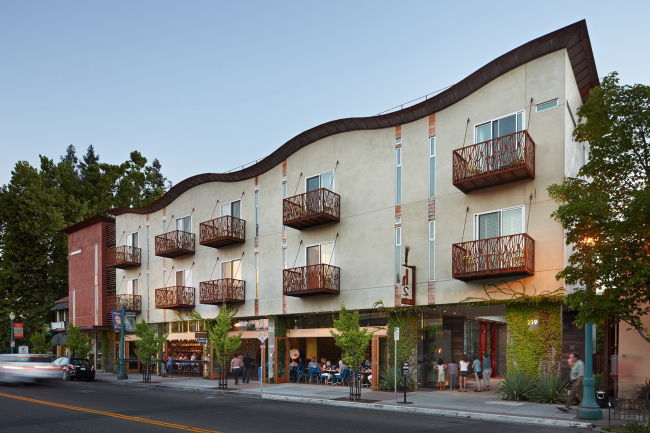 h2 Hotel in Healdsburg, California � Bruce Damonte