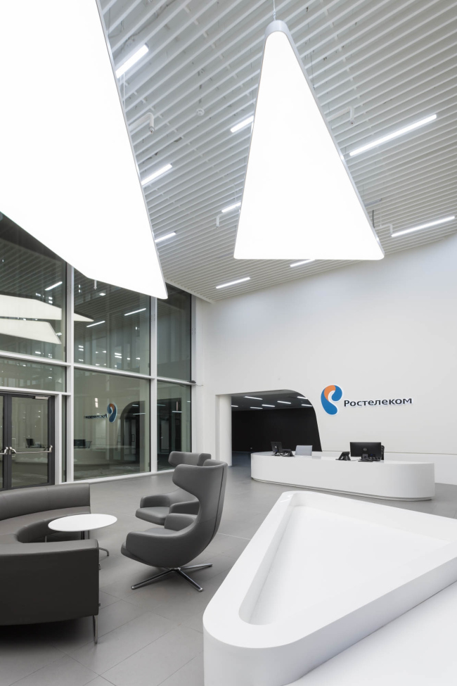 ���� �������� �����������. ��������, ����������, 2016 � Aurora Group